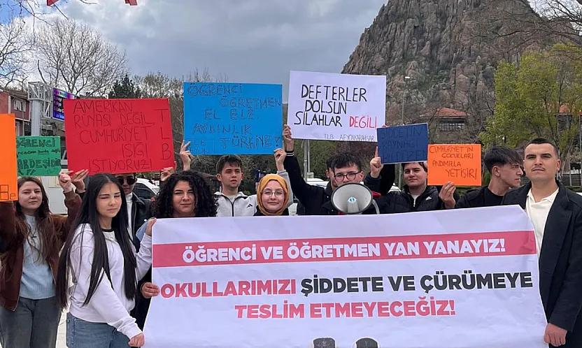 'Arkadaşlarımızı Katil Eden Bu Sistemi Reddediyoruz'