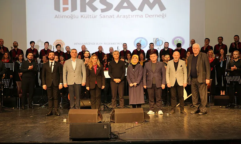 Âşık Veysel'e Vefa Gecesi… Konsere Yoğun İlgi