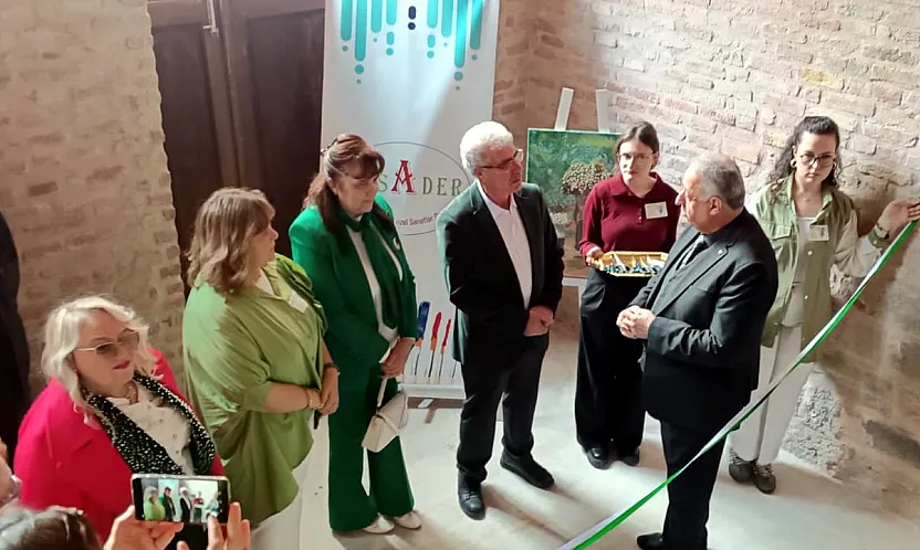 Atıkları Kullandılar, Sanat Eserleri Ortaya Çıkardılar