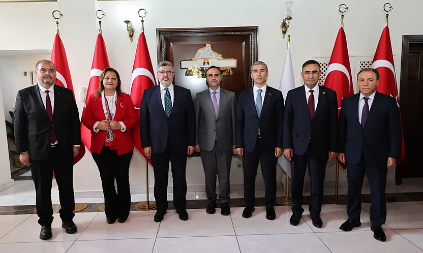Bakan Kacır'dan, Afyonkarahisar'a Destek Sözü