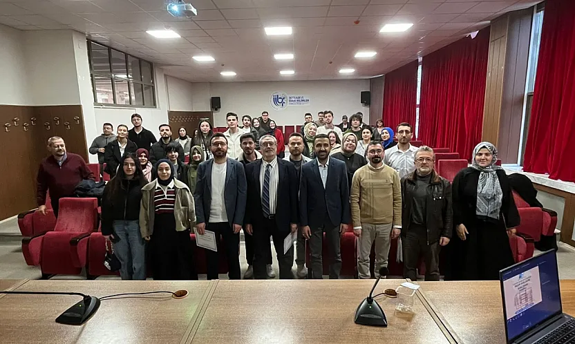 Batı'nın Çifte Standardı ve Gazze'deki İnsan Hakları İhlalleri AKÜ'de Tartışıldı