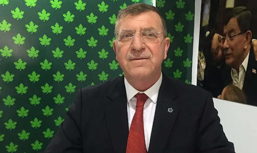 'Bayrak, Çanakkale'nin, Kocatepe'nin Emanetidir'