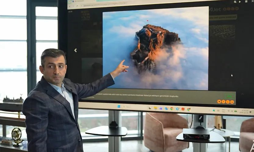 Bayraktar, Karahisar Kalesi'ni Seçti Vali Yiğitbaşı Teşekkür Etti