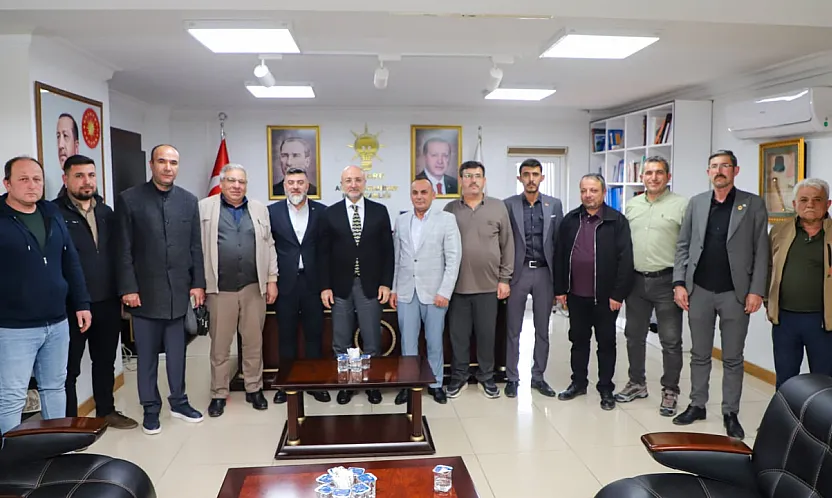 Belediye'den Çözüm Çıkmadı, Çareyi AK Parti'de Aradılar