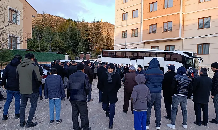 Beraat Kandili'nde Kalpleri Isıtan Uğurlama