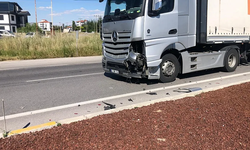 Bolvadin'de Trafik Kazası: 1 Yaralı