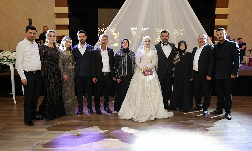 Çalışıcı ve Kerimoğlu Aileleri'nin Mutlu Günü