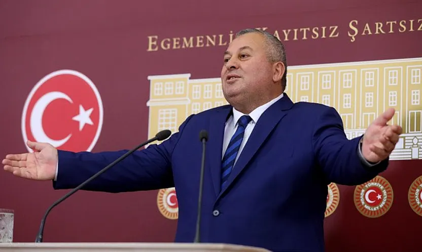 Cemal Enginyurt'un Siyasi Portresi