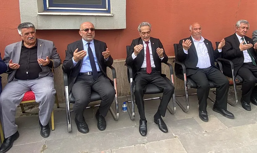 Cengiz Üstün Göreve Törenle Başladı