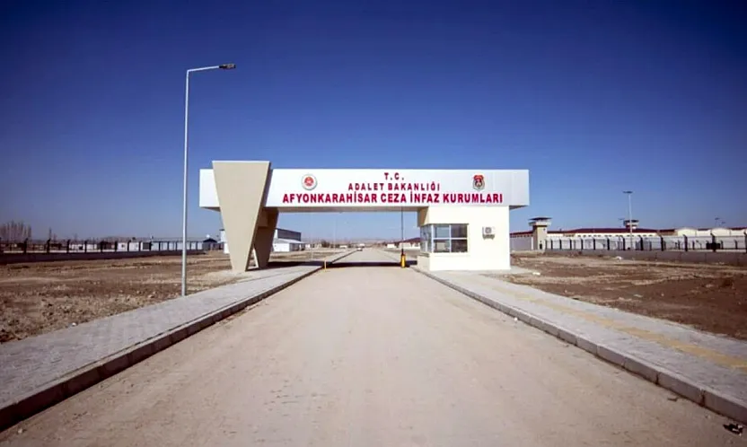 Cezaevi Firarisi Aranıyor