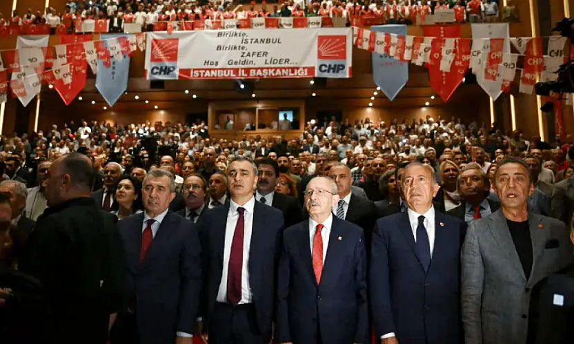 CHP'de 'Figüran' Kavgası. Peşpeşe Sert Açıklamalar