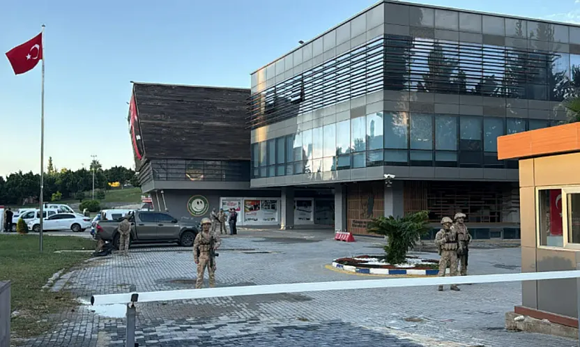 Çukurova Belediyesi'ne Operasyon! Çok Sayıda Gözaltı