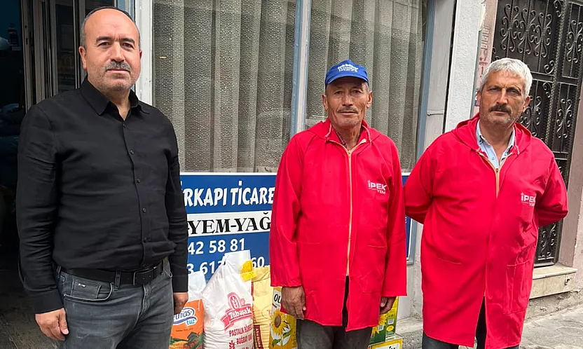 Demirkapı Ticaret'te Baba Mesleği Gelecek Nesillere Taşınıyor