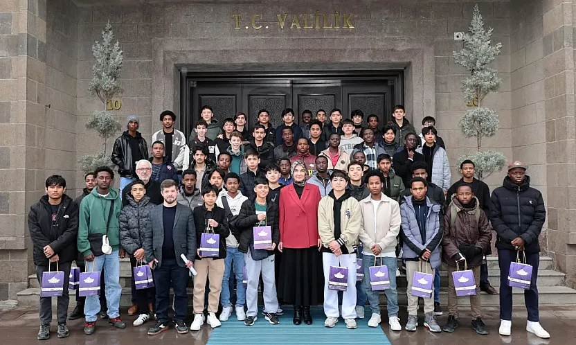 Devlet Ana 35 Farklı Ülkenin Öğrencisini Kabul Etti