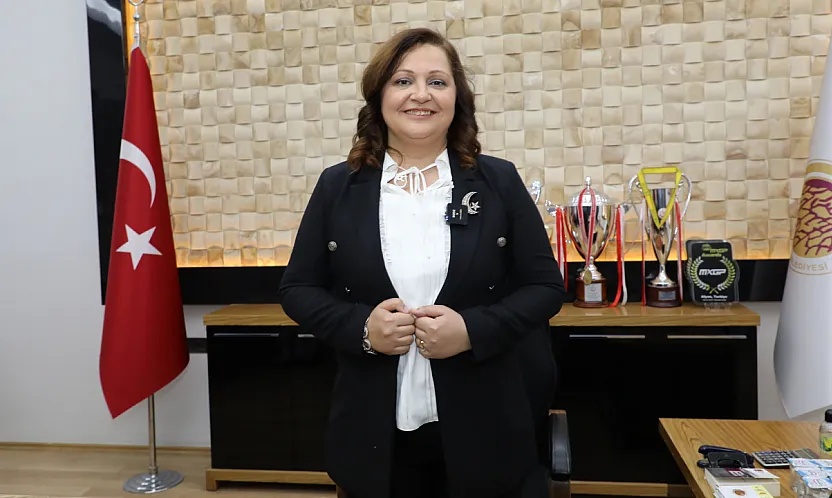 Disipline Verilen Burcu Köksal CHP'den İstifa Etti