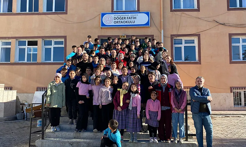 Döğer Fatih Ortaokulu'nda Öğrencilere Deprem Bilinci Aşılandı