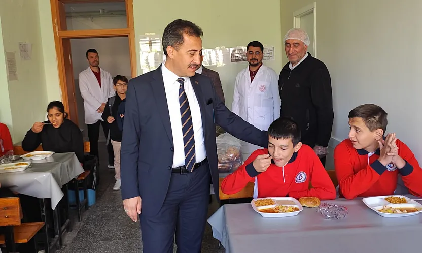 Eğitimde Fırsat Eşitliği Vurgusu! Müdür Keleş Öğrencilerle Buluştu