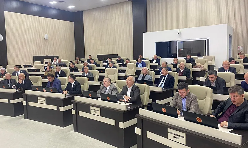 'Emirdağ'ın 2 Köy Yolu Arasında Reflektörler Eksik'