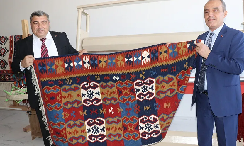 Emirdağ'ın Çömçeli Kilimi Yeniden Hayat Buldu
