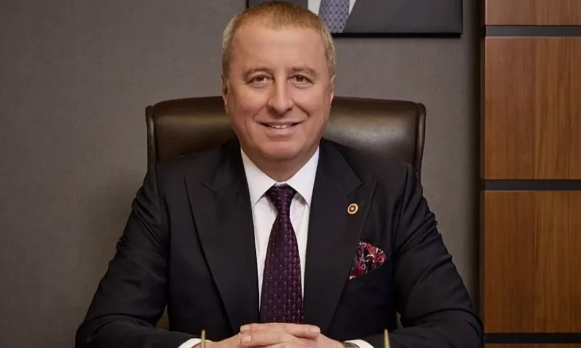 'En İçten Dileklerimle Kutluyorum'