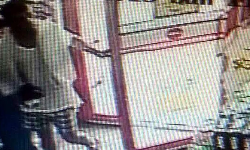 FETÖ'cü Terörist, Tatilci Gibi Kaçmış