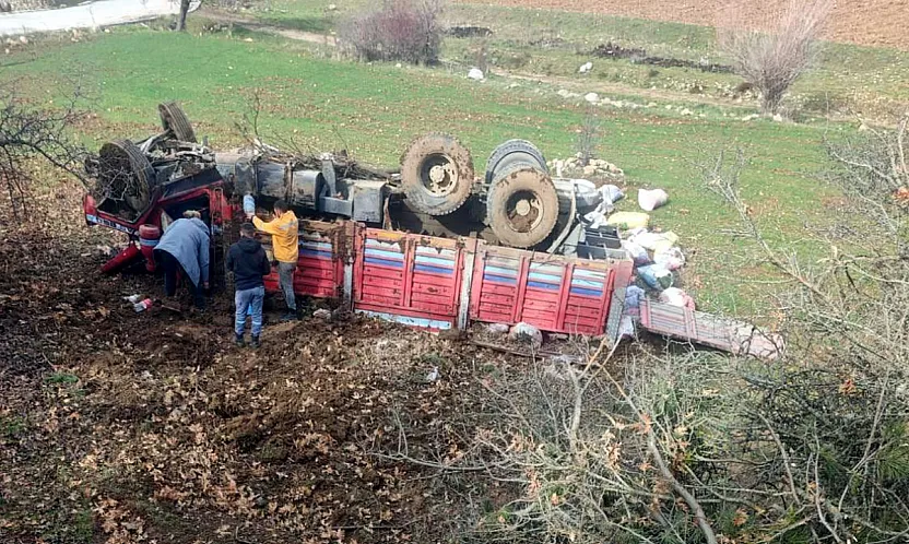 Fren Bozuldu, Sürücü Çareyi Araçtan Atlamakta Buldu