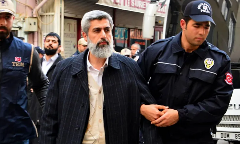 Furkan Vakfı'na Operasyon. Alparslan Kuytul'un Eşi Semra Kuytul Gözaltına Alındı