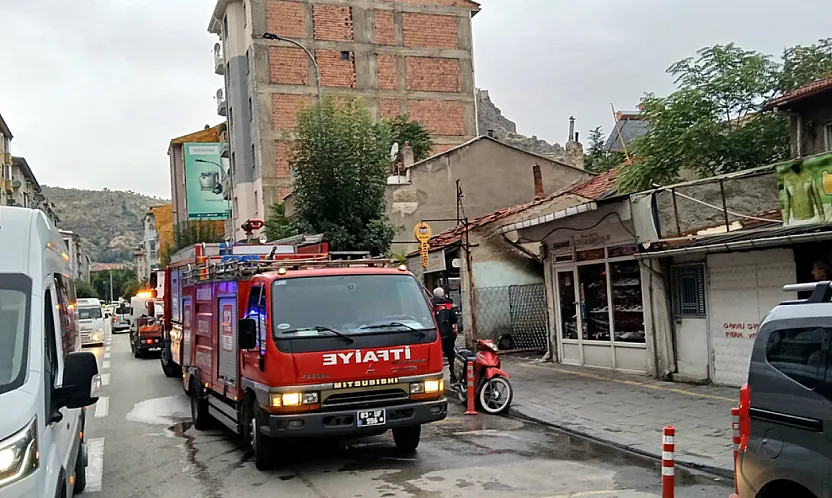 Gazlıgöl Caddesi'nde Yangın Paniği