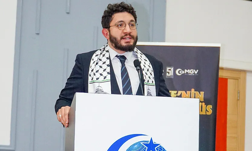 Gazze'ye Yardım Filosu Kuşatıldı! AGD'den Sert Tepki