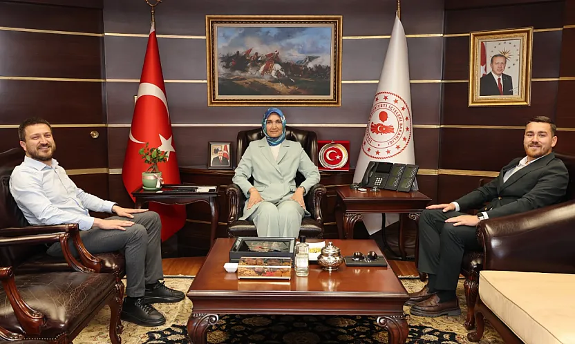 Genç Liderler'den Dikkat Çeken Vefa