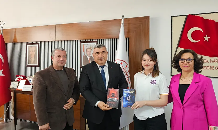 Genç Yazar Babacan, İki Kitap Yazdı