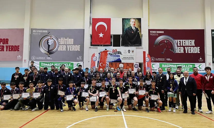 'Gençler Sporda Gelecek Emniyette'