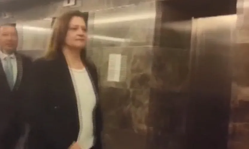 Genel Merkez'den ilk görüntü… Burcu Köksal AK Parti'de