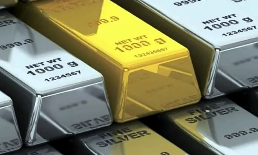 Gümüş Rekor Kırdı, Altın Yükseliyor