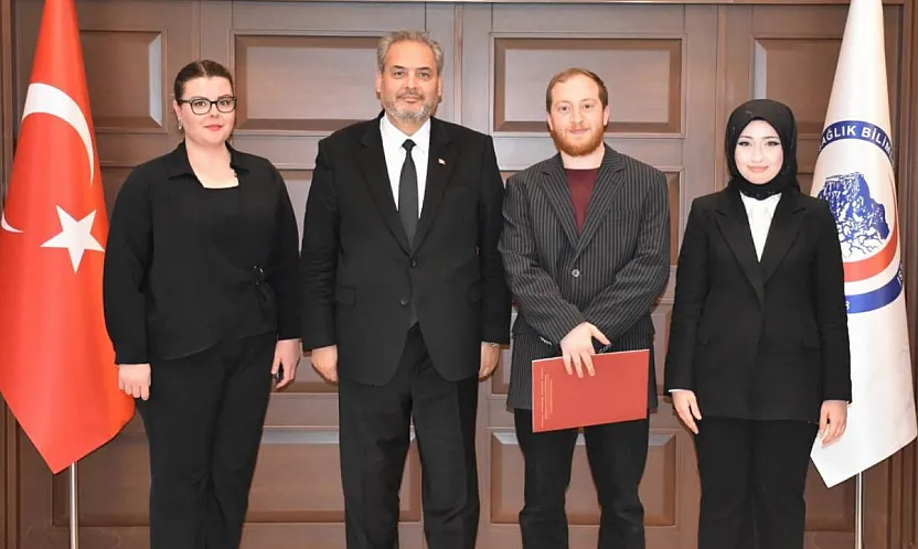 Gürcistan'dan Geldi, AFSÜ'de Okudu, Türkiye'de Hekim Olacak