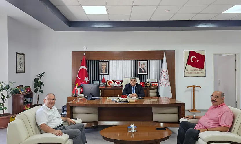 Güvenevler Muhtarı Balıbey Taleplerini Müdür Sünnetci'ye Aktardı