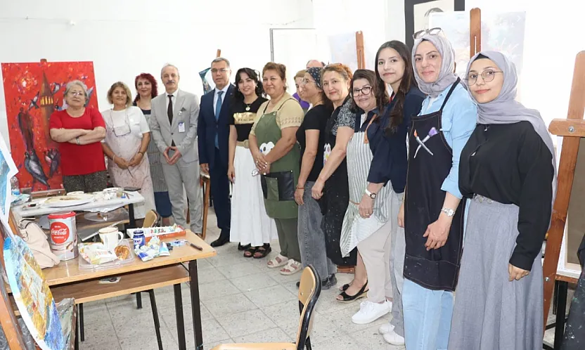 Hayat Boyu Öğrenme Kurumları Bireyleri Hayata Kazandırıyor