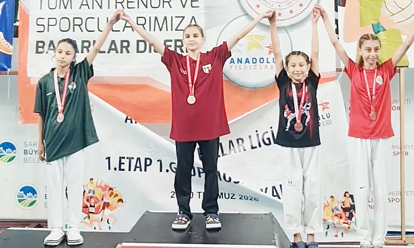 Her Gün Kilometrelerce Yol Gitti, Türkiye Derecesiyle Döndü