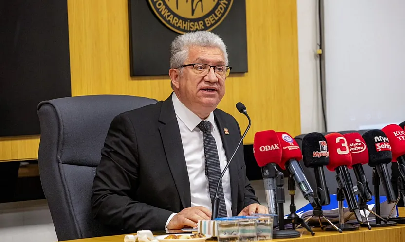 'Hizmeti Değil Siyasi İhaneti Protesto Ediyoruz'