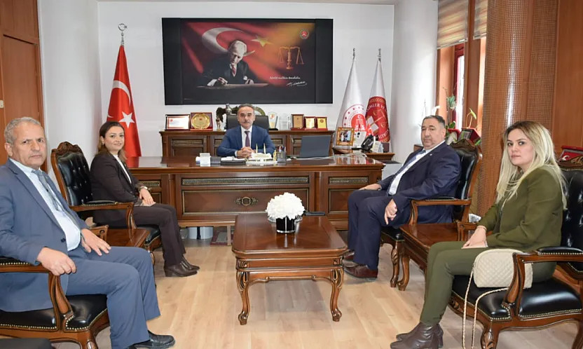 'Hukukun Üstünlüğü Temel İlkemizdir'