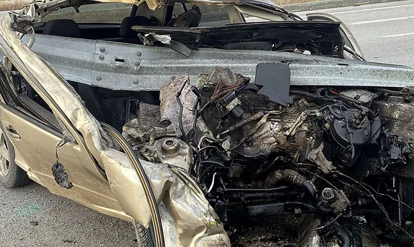 Hurdaya Dönen Araçtan Sağ Çıktı