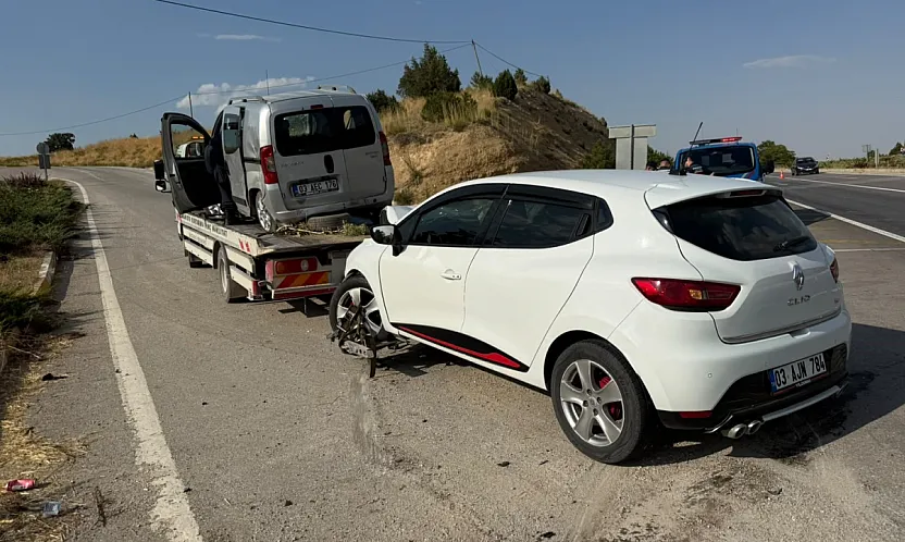 İki Otomobilin Çarpıştığı Kazada 5 Kişi Yaralandı