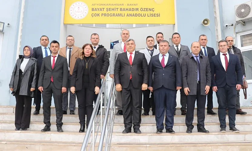 'İlçelerin Tamamında Eğitimde Örnek Model Olmaya Var Mısınız?'