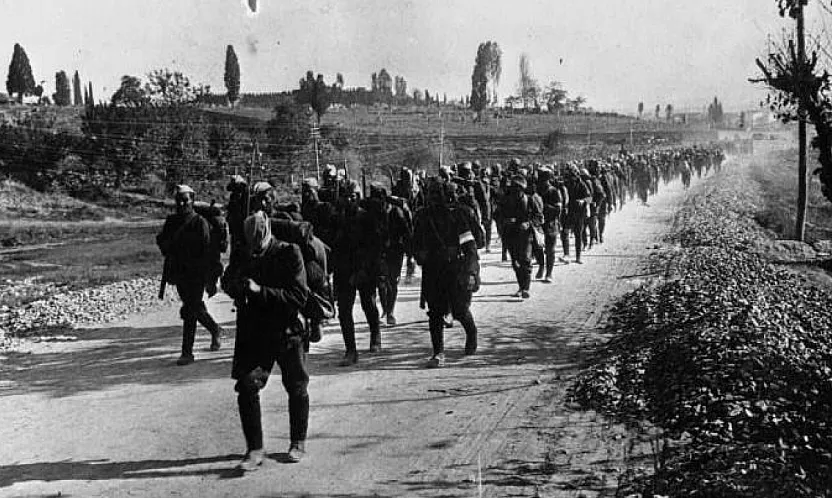 İngiltere'nin Atina Büyükelçiliği'nin Gözünden Büyük Taarruz
