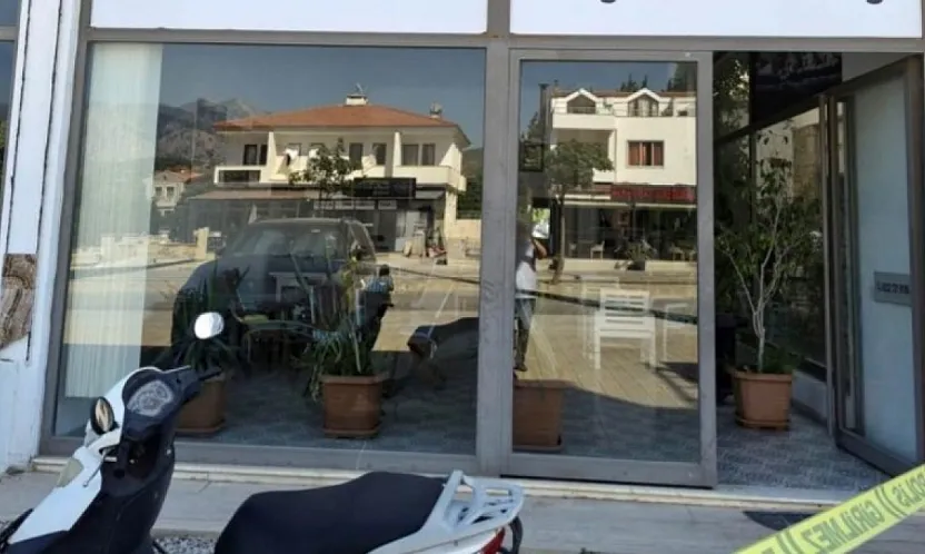 İş Yerinde Başından Vuruldu, Kurtarılamadı