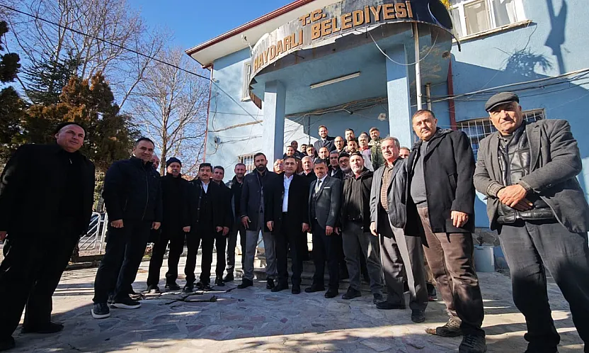 'İşe Alımlarda Para Talebi CHP'deki Zihniyeti Ortaya Koymaktadır'