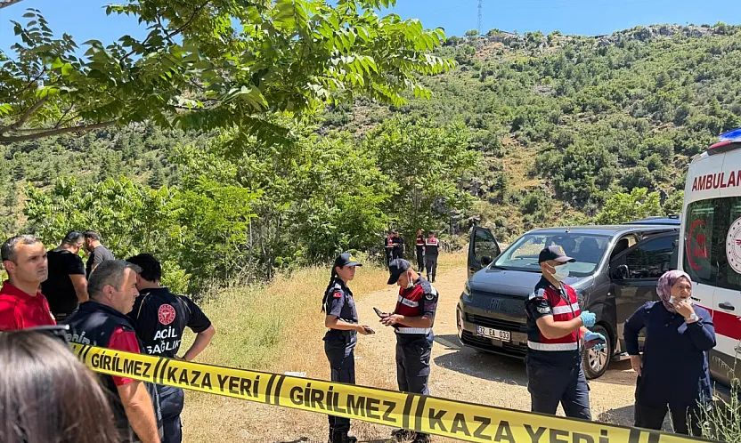 Isparta'da 2 Gencin Araçta Ölü Bulunmasıyla İlgili Şüpheli Bulguya Ratlanmadı