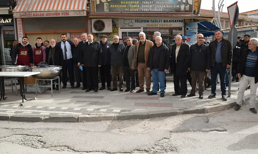 İYİ Parti Ozan Arif'i Andı