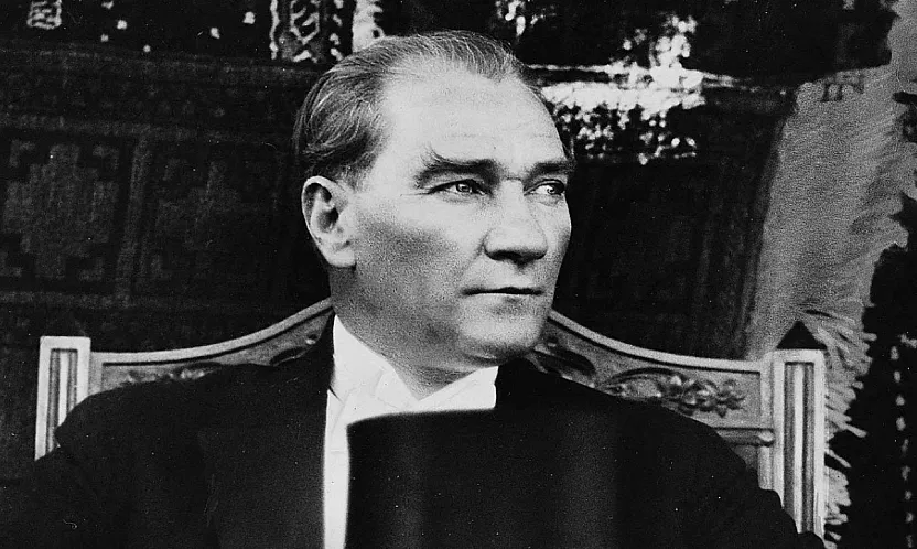 İYİ Parti Yönetimi Atatürk Ve Şehitler İçin Mevlid Okutacak