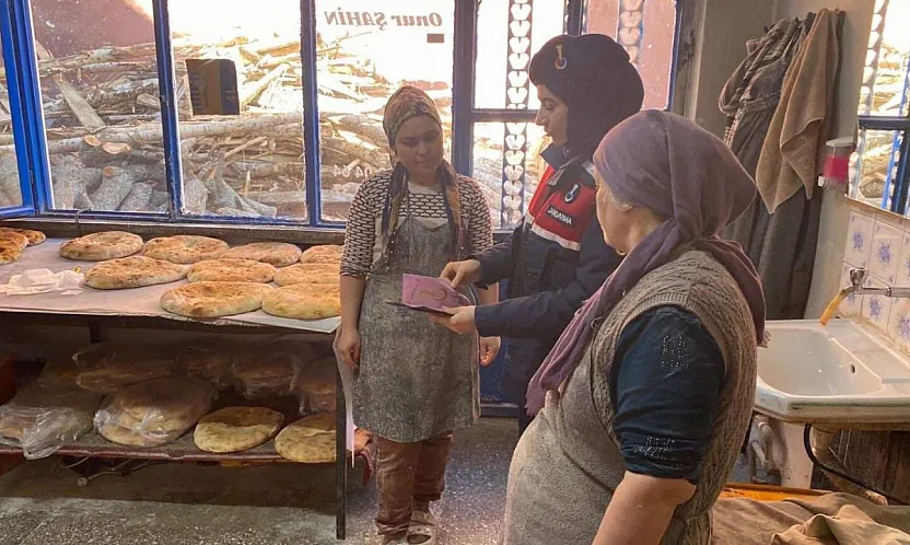 Jandarma Hocalar İlçesinde KADES'i Anlattı